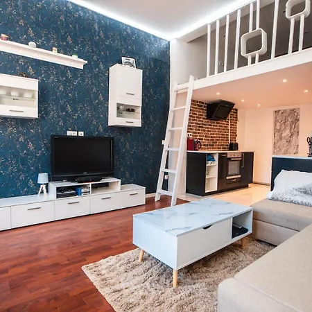 Apartment Logement Entier - Centre Historique - Rue Calme Rouen